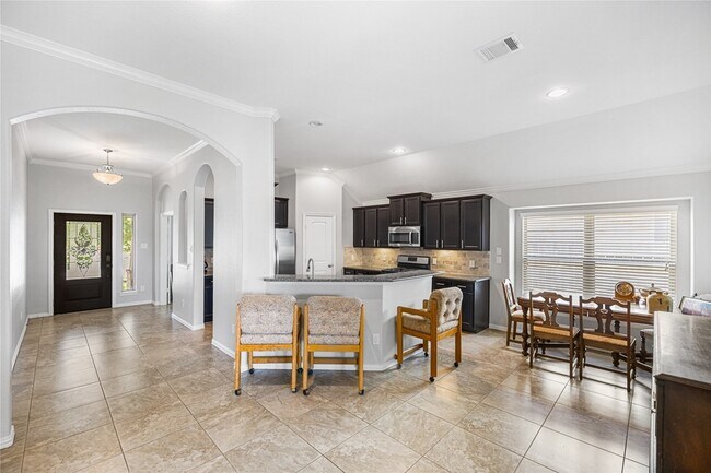 Building Photo - 6735 Trinity Trail Ln