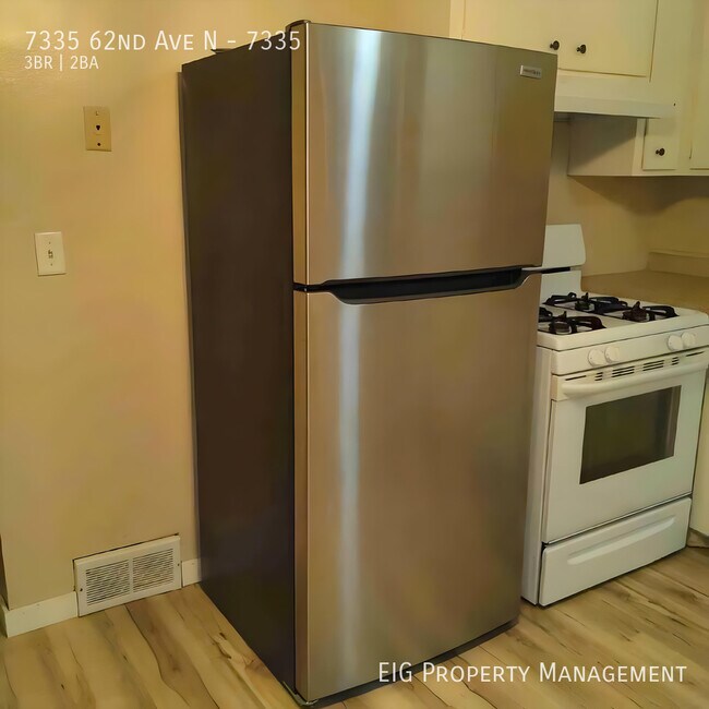 Building Photo - 7335 62nd Ave N