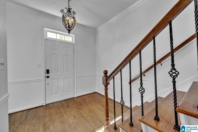 Building Photo - 25 The Falls Dr