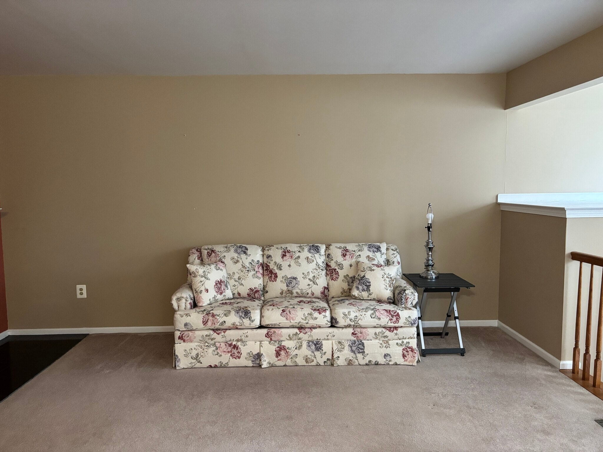 Building Photo - 637 Muhlenberg Dr