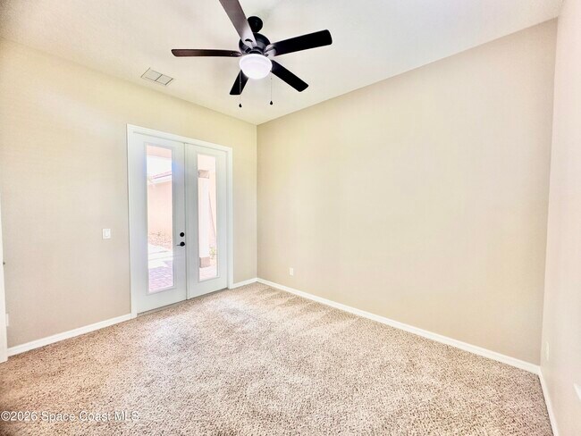 Building Photo - 8880 Napolo Dr