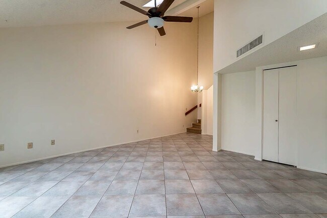 Building Photo - 3874 Paseo de Las Canchas