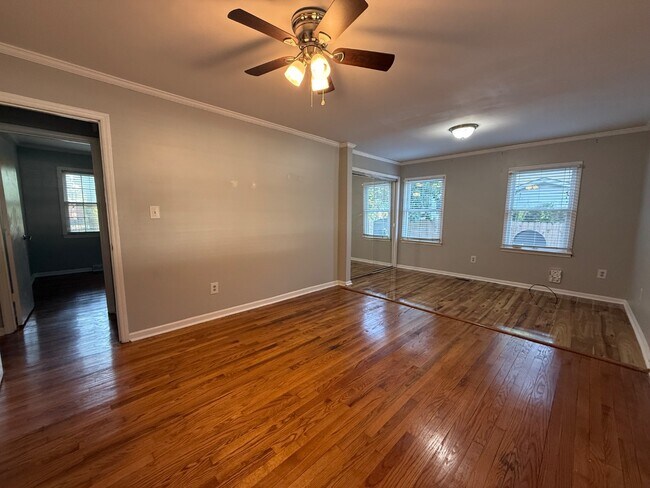 Building Photo - 209 Allendale Dr