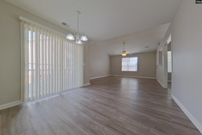 Building Photo - 1306 May Oak Cir