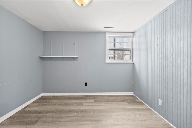 Building Photo - 1416 Starview Dr