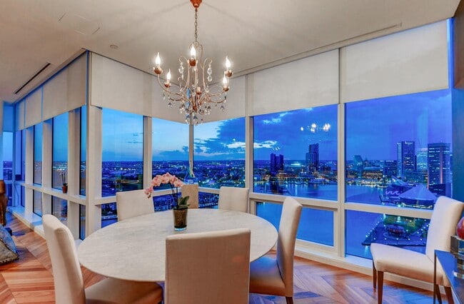 Building Photo - 300 International Drive