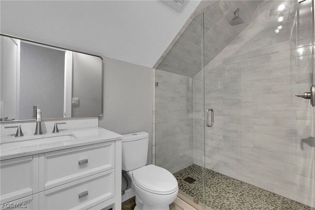 Building Photo - 958 Indiana Ave