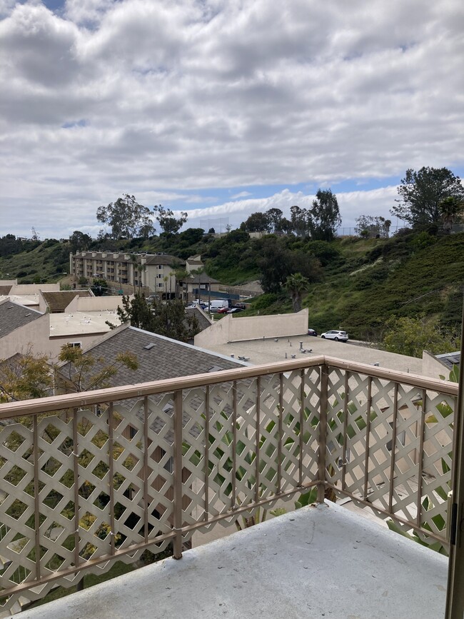 Building Photo - 4198 Mt Alifan Dr
