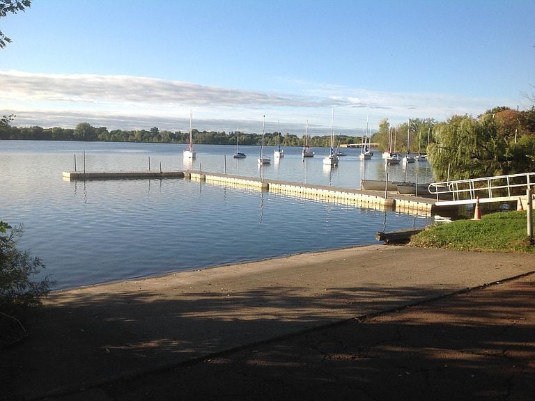 Beautiful Lake Nokomis just blocks away! - 4636 Cedar Ave