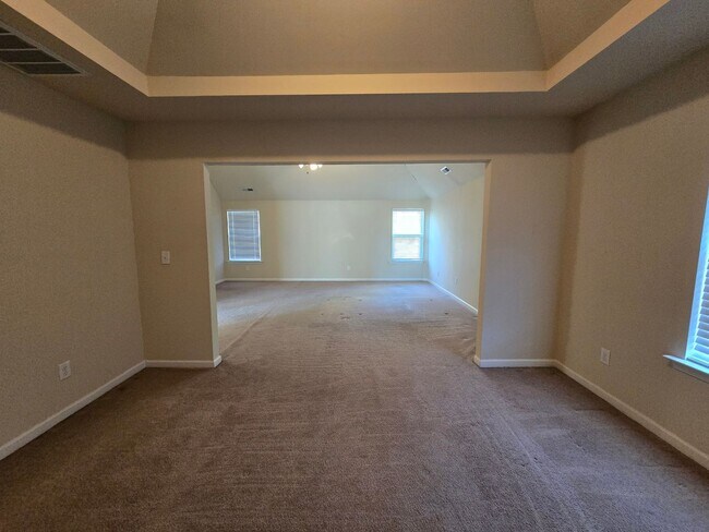Building Photo - 156 Salisbury Ln