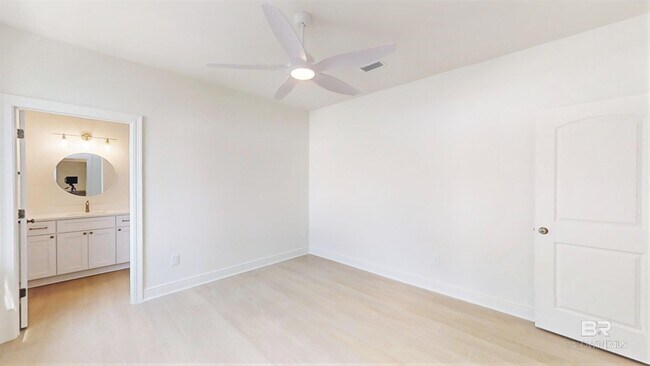 Building Photo - 2704 Bienville Ave