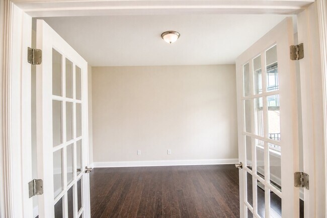 Building Photo - 1624 Lampwick Ct