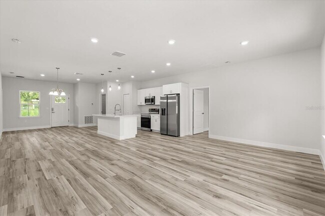Building Photo - 4345 SW 143rd Ln Rd