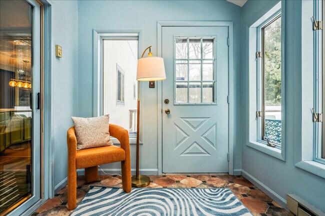 Building Photo - 157 Seminole Trail