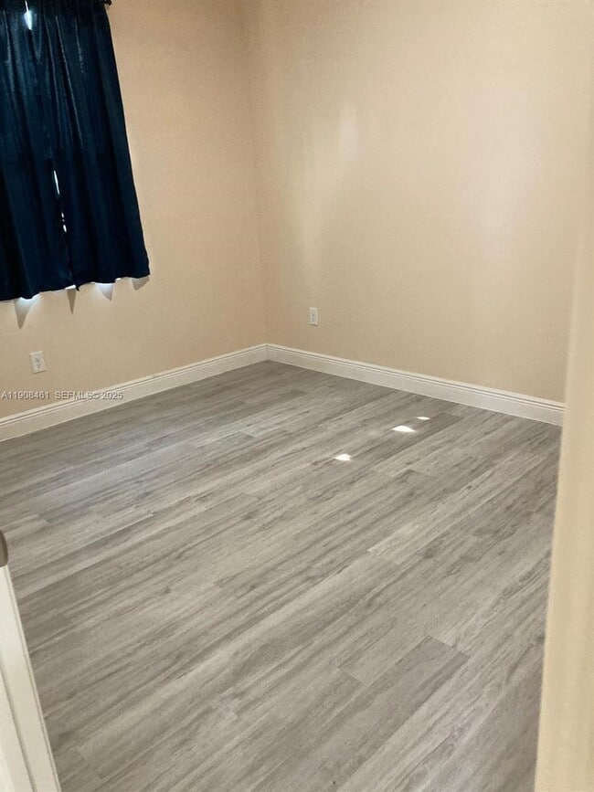 Building Photo - 2013 Odessa Cir