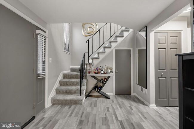 Building Photo - 7314 Split Rail Ln