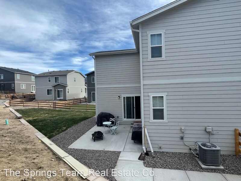 Building Photo - 5650 Chaparral Ridge Dr