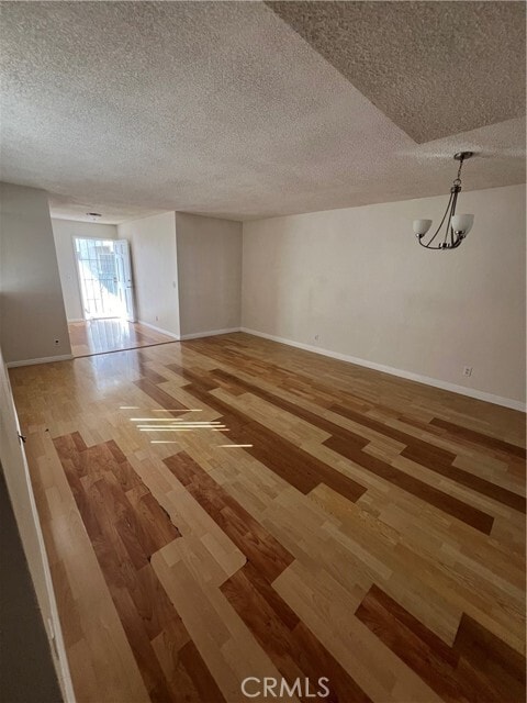 Building Photo - 822 E Lomita Ave