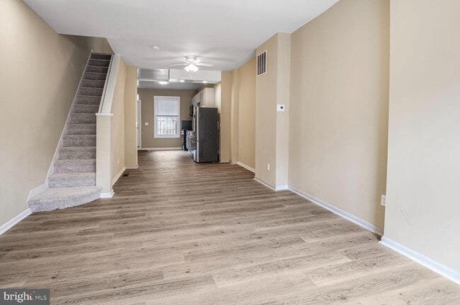 Building Photo - 1684 Darley Ave