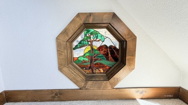 Building Photo - 26720 Robin Dr