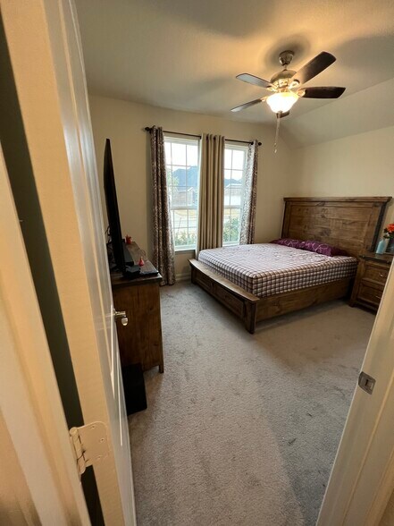2nd Bedroom - 2349 Boatman Dr