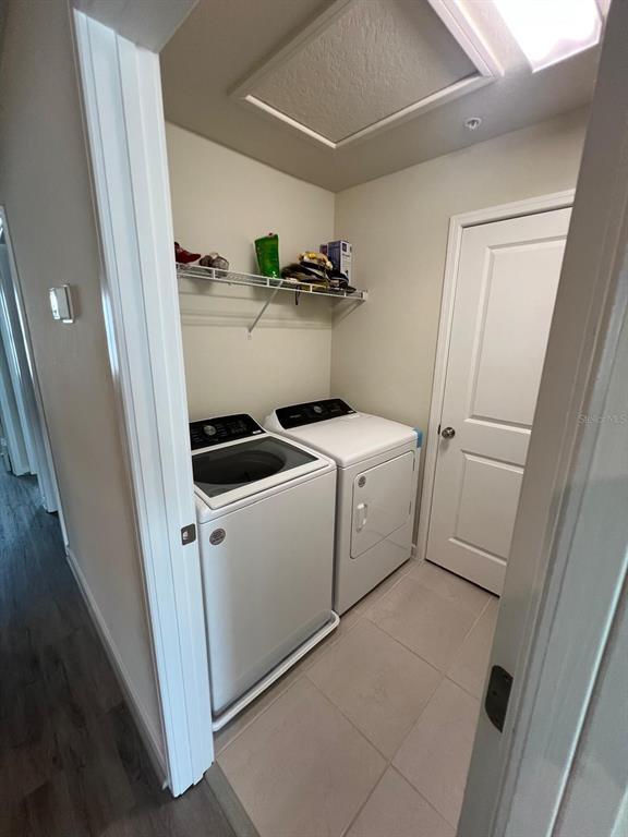 Building Photo - 10829 Wooded Acre Aly