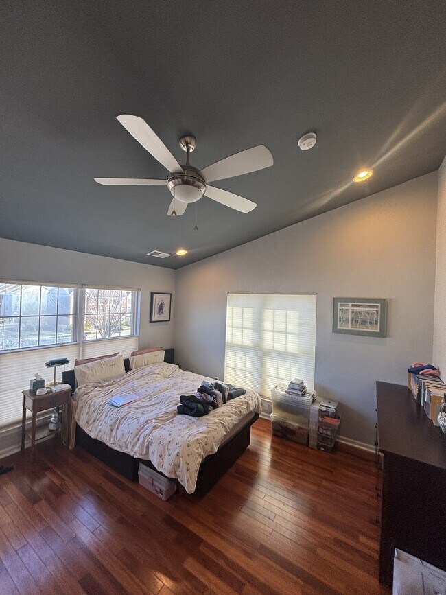 Building Photo - 25021 Justice Dr