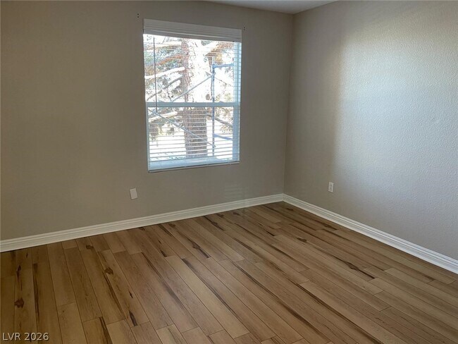 Building Photo - 8101 W Flamingo Rd