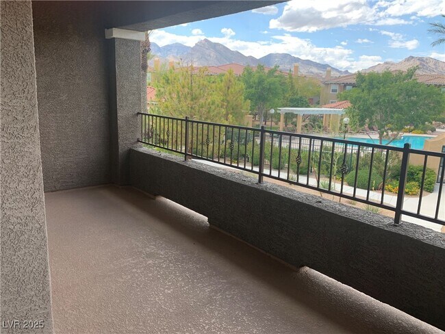 Building Photo - 11830 Portina Dr