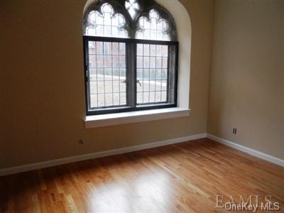 Building Photo - 110 Chateau Rive