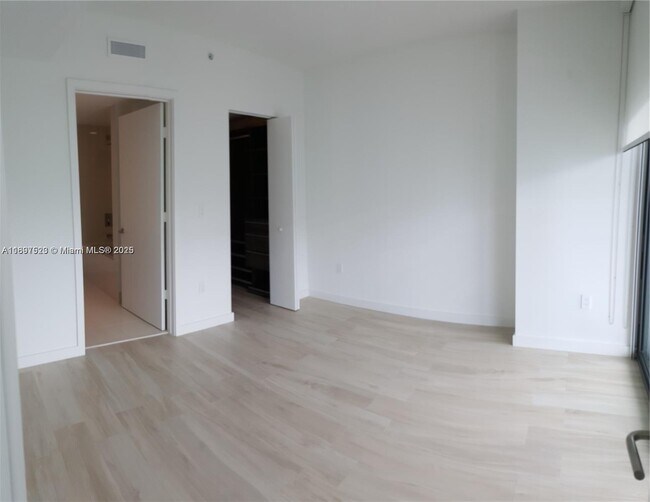 Building Photo - 1300 S Miami Ave