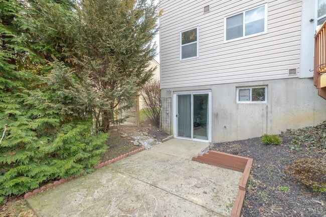 Building Photo - 8272 Lee Ct