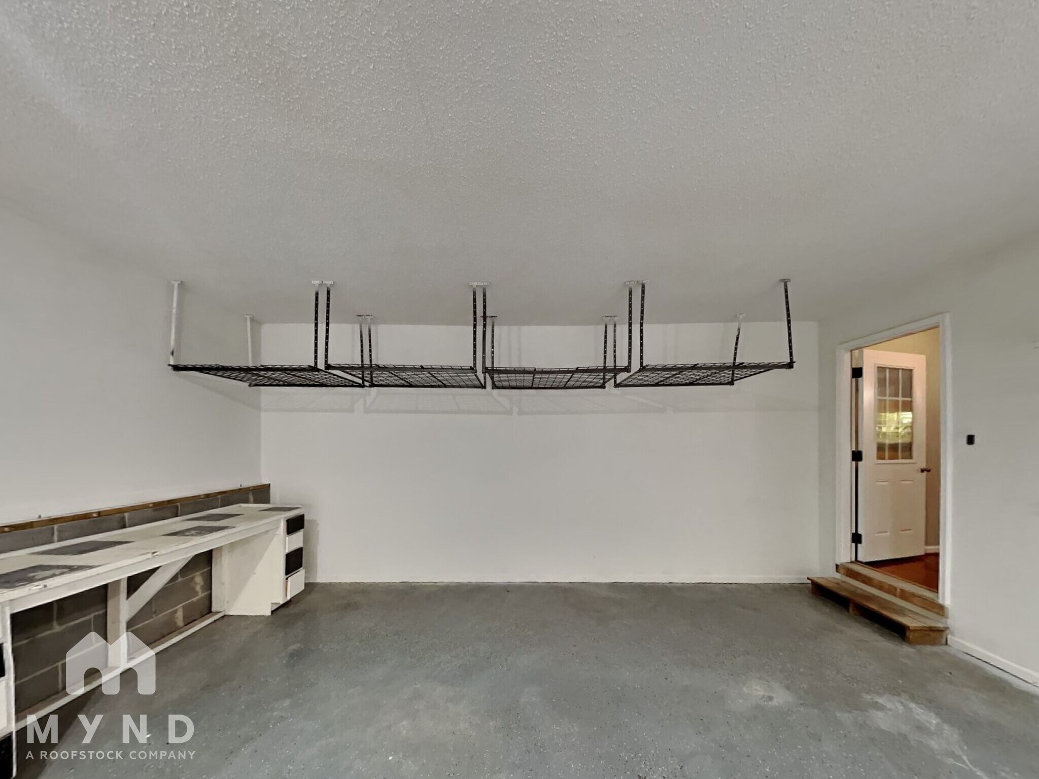 Building Photo - 7762 Wildcreek Trail SE