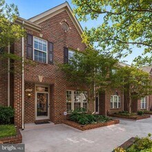 Building Photo - 6126 Madison Crest Ct