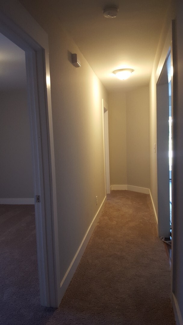 Building Photo - COMING SOON- 3 bedroom home in uptown Gree...