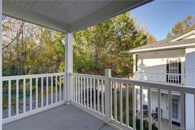 Building Photo - 21512 Aftonshire Dr