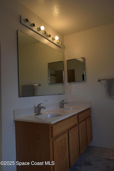 Building Photo - 501 Tortuga Way