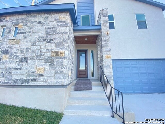 Building Photo - 2126 Village Pkwy