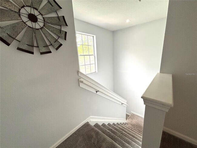 Building Photo - 575 Oakleaf Plantation Pkwy