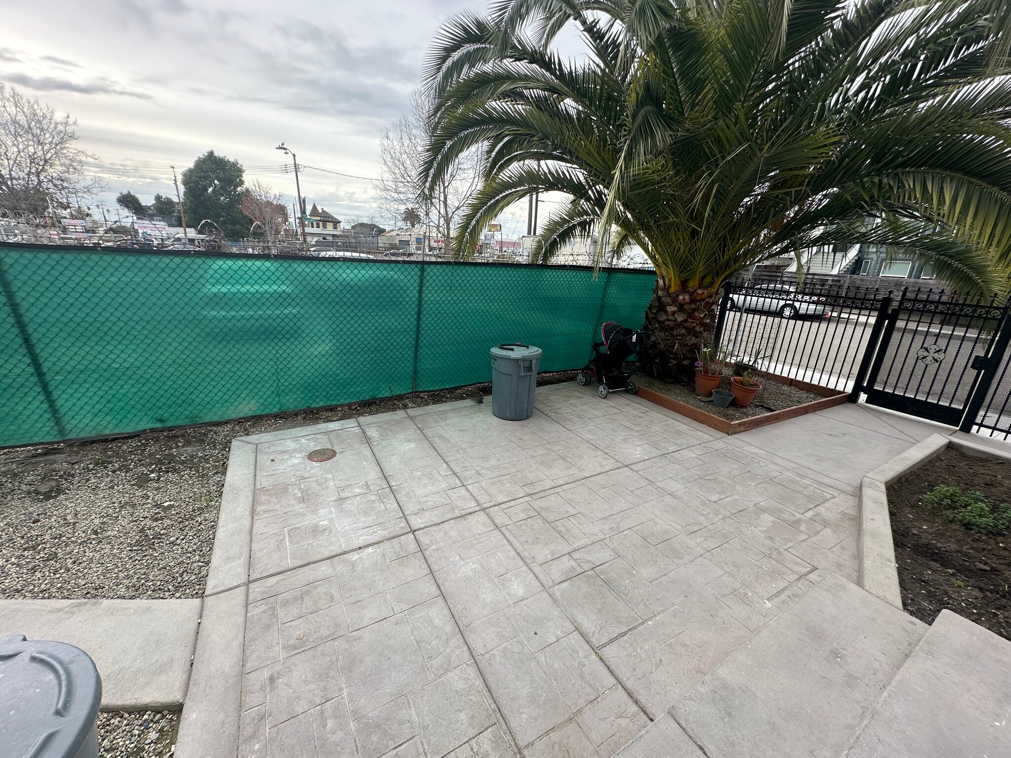 Building Photo - 875 29th St