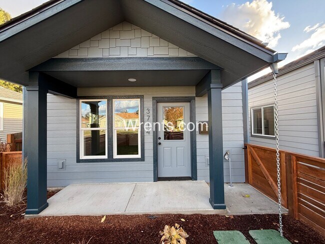 Building Photo - 3714-3716 E Liberty Ave