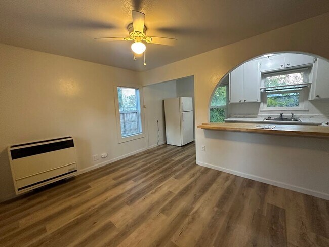 Building Photo - Terrace2121