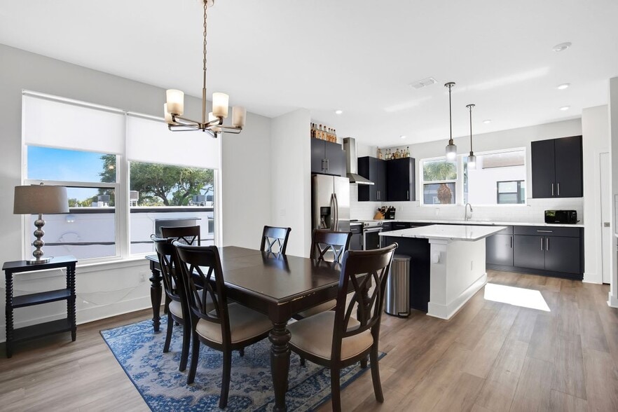 Building Photo - 2506 W Cleveland St