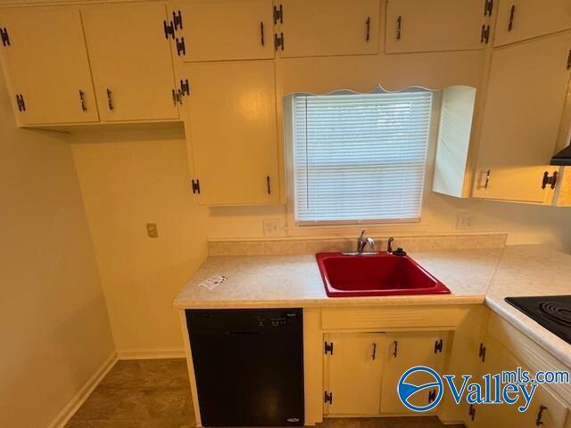 Building Photo - 808 Muriel Dr SE