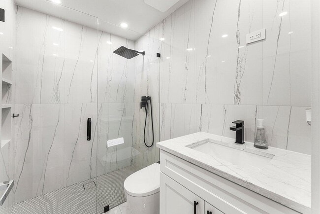 Building Photo - 6630 Spring Garden Run