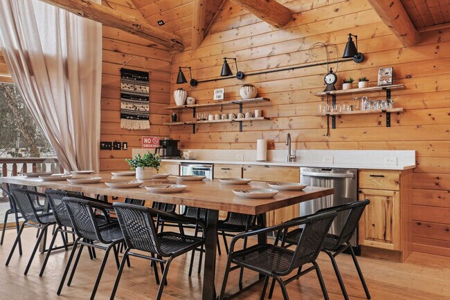 Building Photo - S3925 County Hwy BD