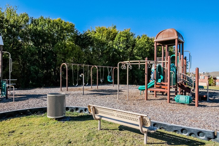 Building Photo - 1321 Scenic Hills Dr