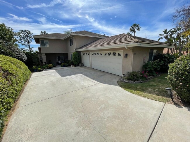 Building Photo - Fully Furnished 3BR Home with Private Pool – 5-Month Lease in Poway (May–Oct 2026)