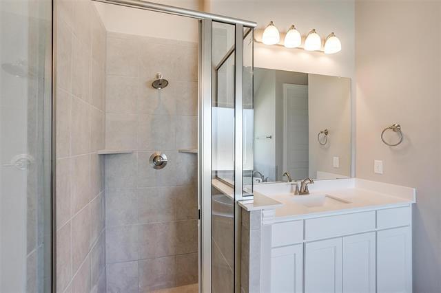 Building Photo - 820 Cavalcade Dr