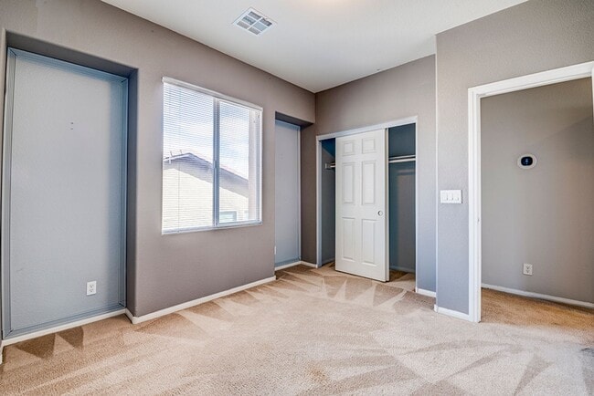 Building Photo - Status: Accepting Applications